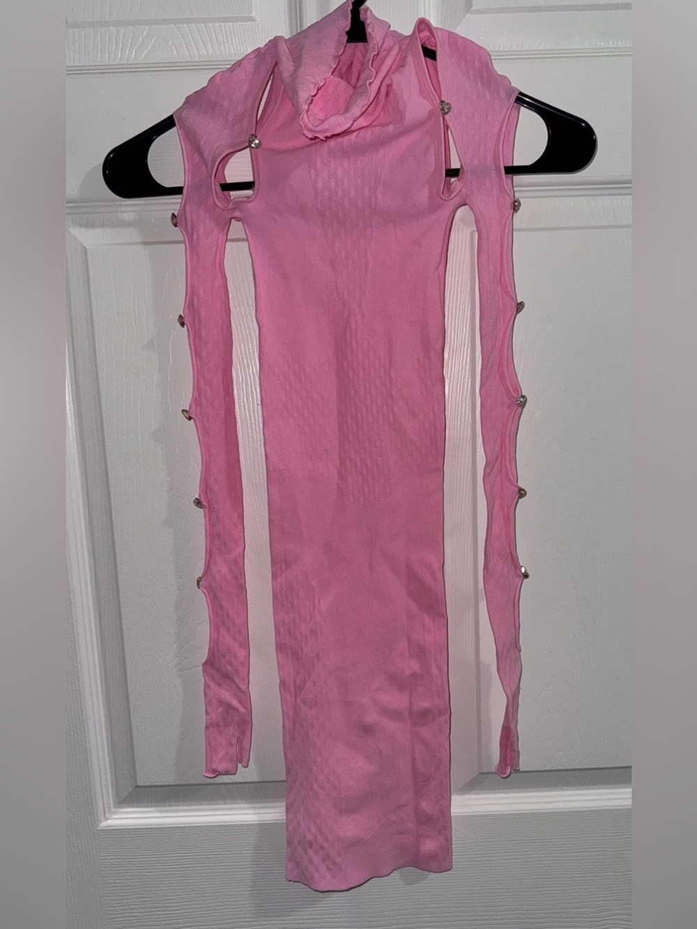 Pink Cassia Poster Girl dress- one size - heart details and thumb hole